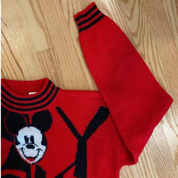VTG Mickey Mouse Red and Black 100% Knitted Shetland Wool Sweater S - Picture 8 of 10